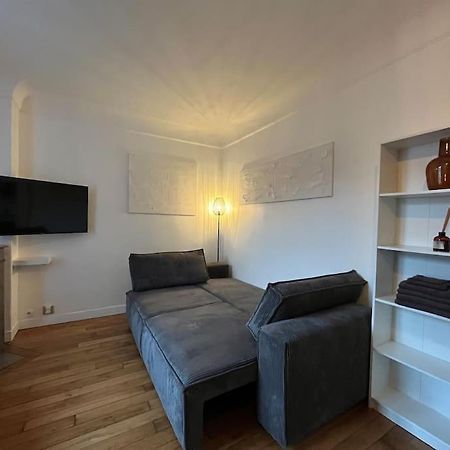 Central Typical Parisian Studio Exterior photo